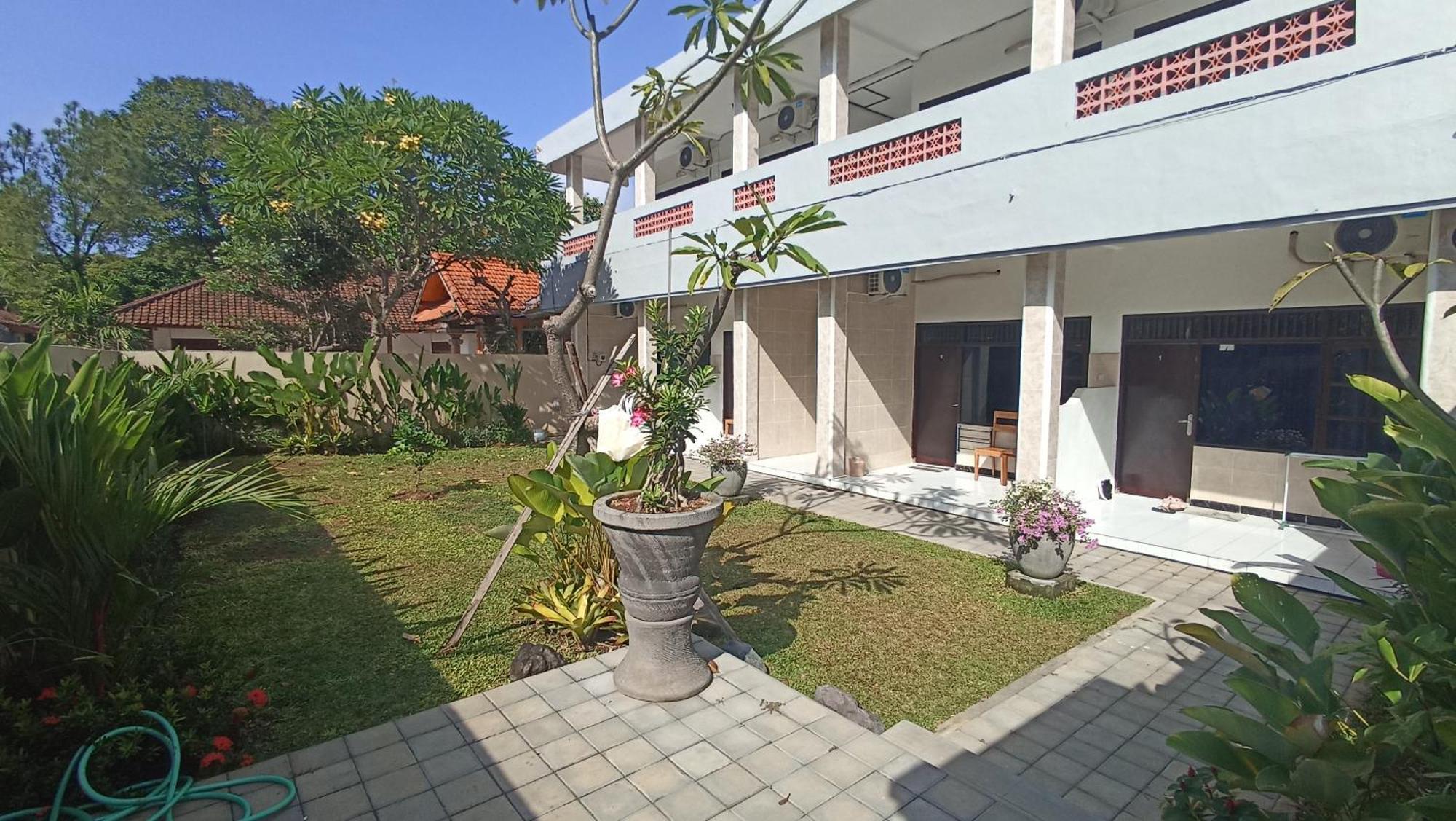 Pondok Nuri Homestay 2 سانور المظهر الخارجي الصورة